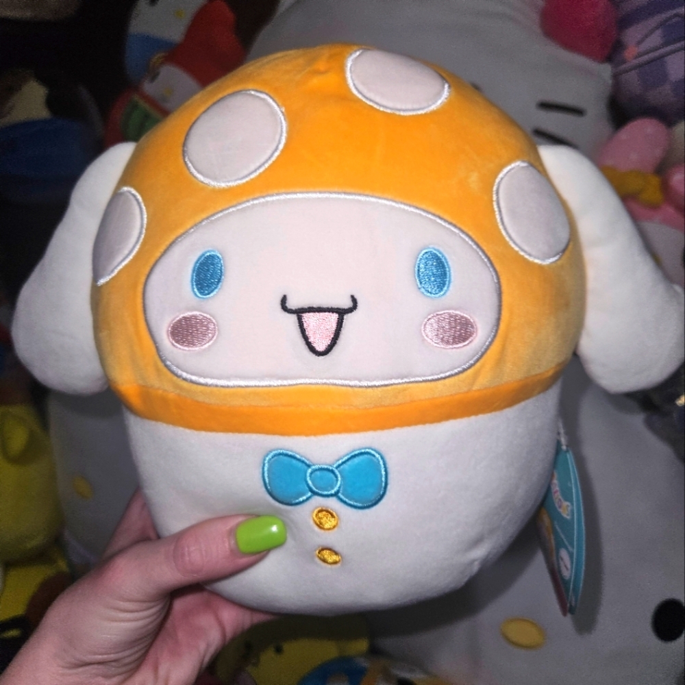 NWT Mushroom Cinnamoroll 8" Squishmallow from Sanrio Hello Kitty & Friends